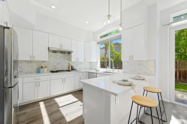 35875 Vivian Pl, Fremont, California 94536