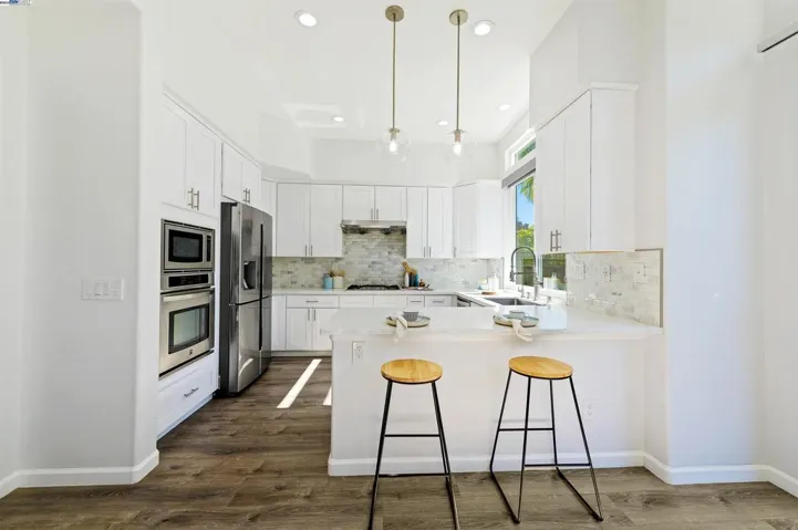 35875 Vivian Pl, Fremont, California 94536