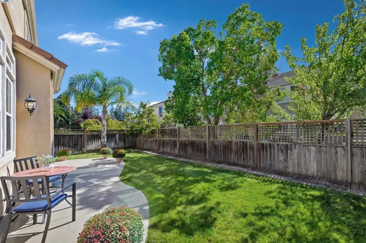 35875 Vivian Pl, Fremont, California 94536