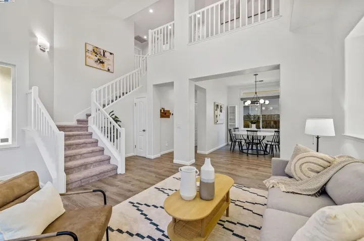 35875 Vivian Pl, Fremont, California 94536