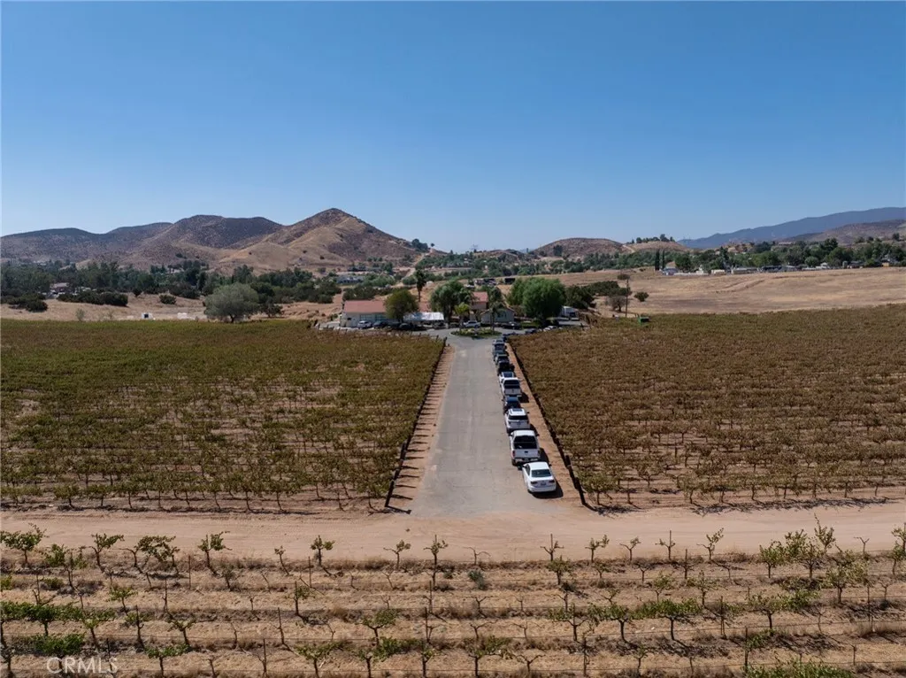 10262 Sierra Highway, Agua Dulce, California 91390 home-pic-57