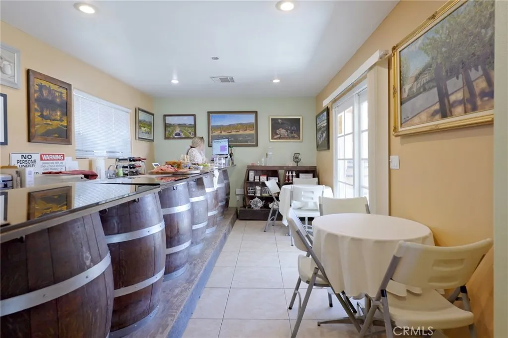 10262 Sierra Highway, Agua Dulce, California 91390 home-pic-36