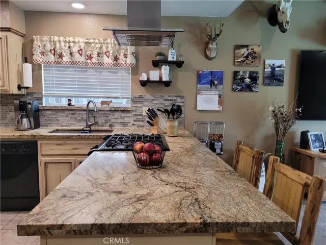 822 Madeline Court, Merced, California 95341