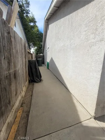 822 Madeline Court, Merced, California 95341