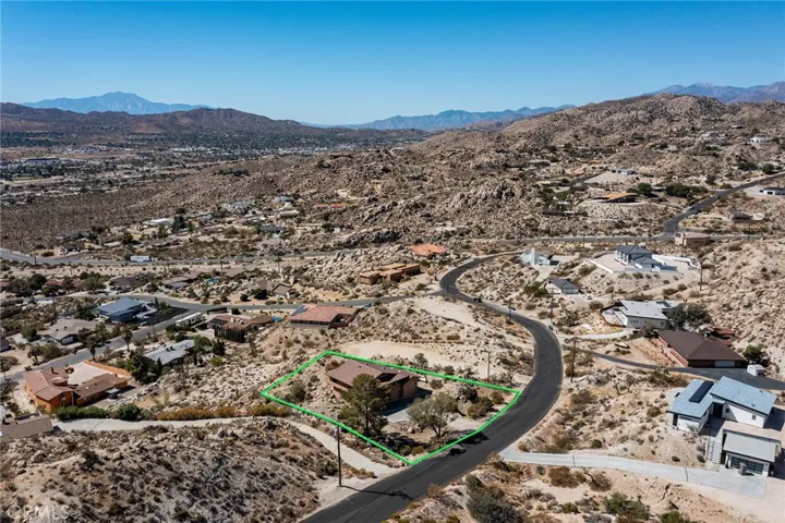 57443 Buena Suerta, Yucca Valley, California 92284