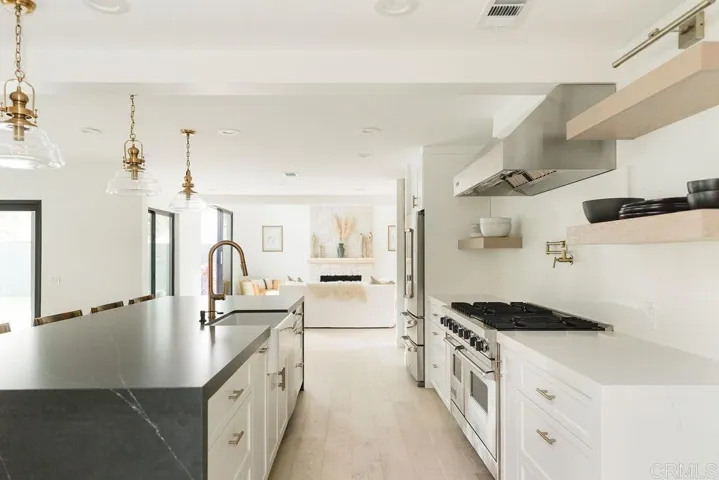 2110 Calle Buena Ventura, Oceanside, California 92056