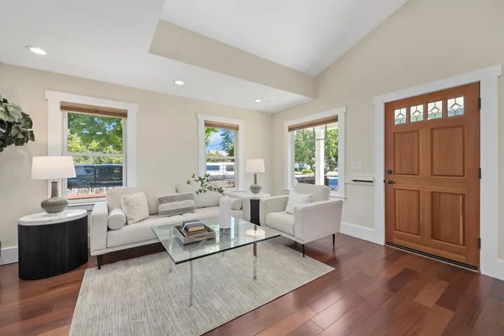 508 Pettis Avenue, Mountain View, California 94041