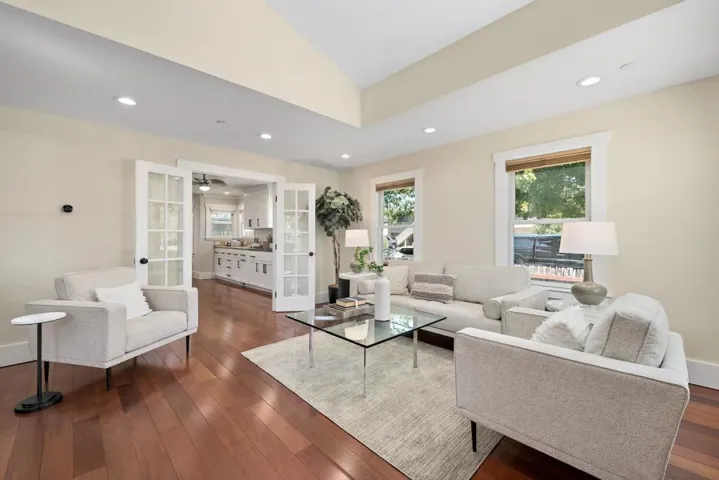 508 Pettis Avenue, Mountain View, California 94041