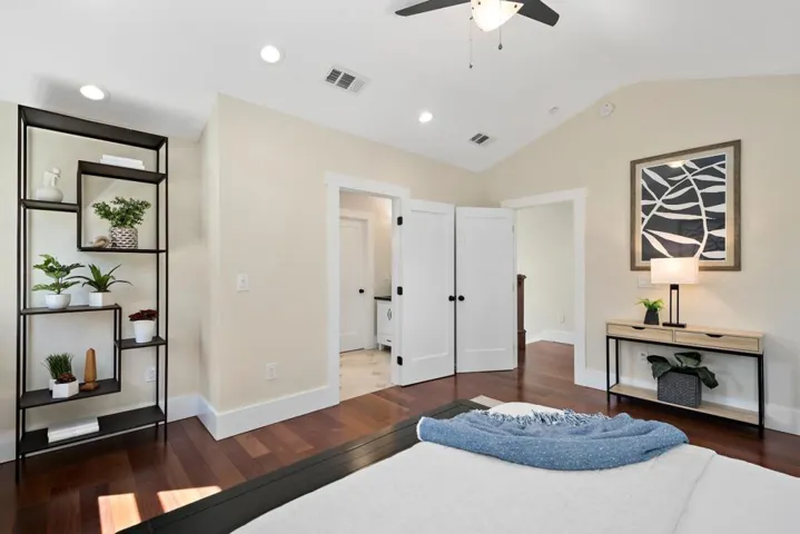 508 Pettis Avenue, Mountain View, California 94041