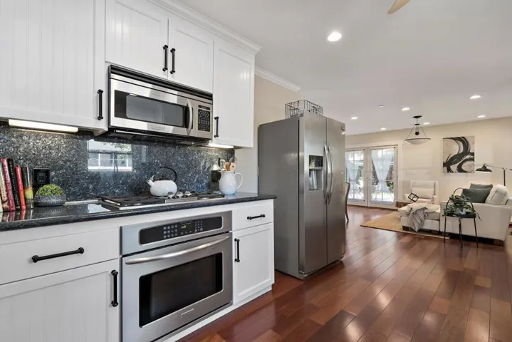 508 Pettis Avenue, Mountain View, California 94041