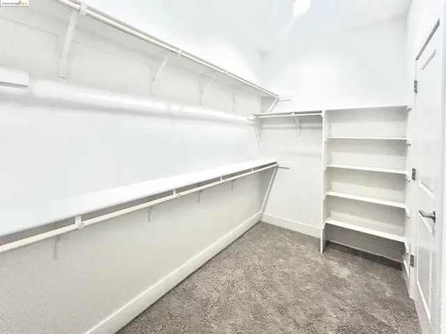 8301 Kevin Whiteley Dr, Elk Grove, California 95757