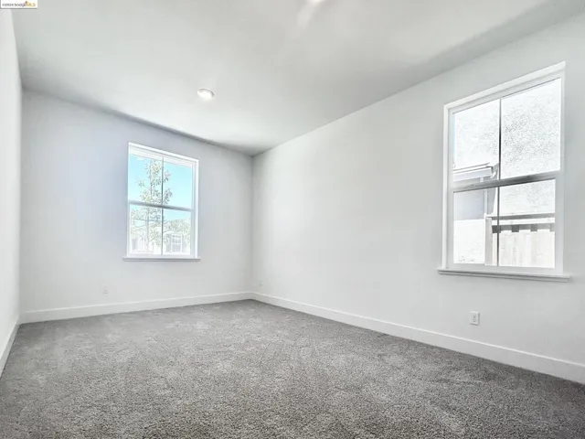 8301 Kevin Whiteley Dr, Elk Grove, California 95757