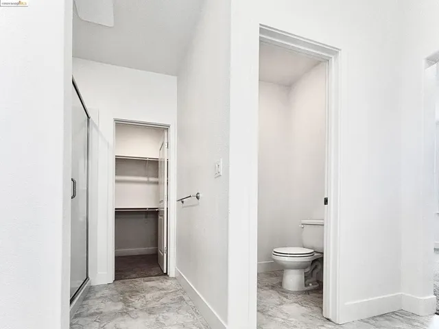 8301 Kevin Whiteley Dr, Elk Grove, California 95757