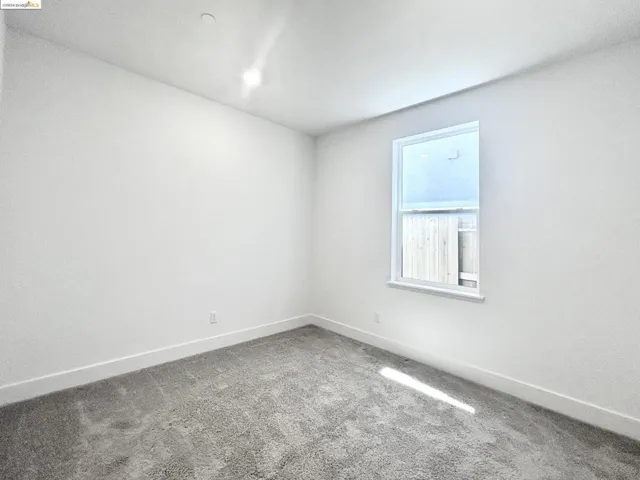 8301 Kevin Whiteley Dr, Elk Grove, California 95757