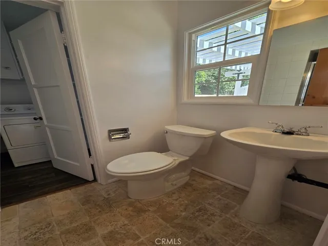 4514 Simpson Avenue, Valley Village, California 91607