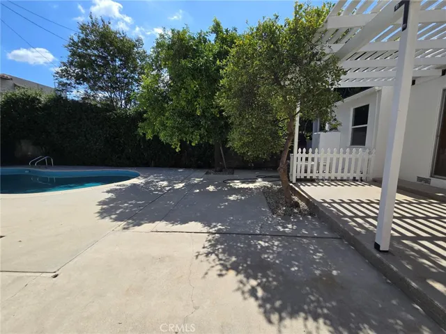 4514 Simpson Avenue, Valley Village, California 91607