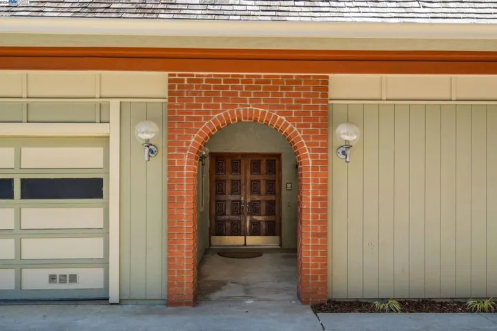 2630 Randall Way, Hayward, California 94541