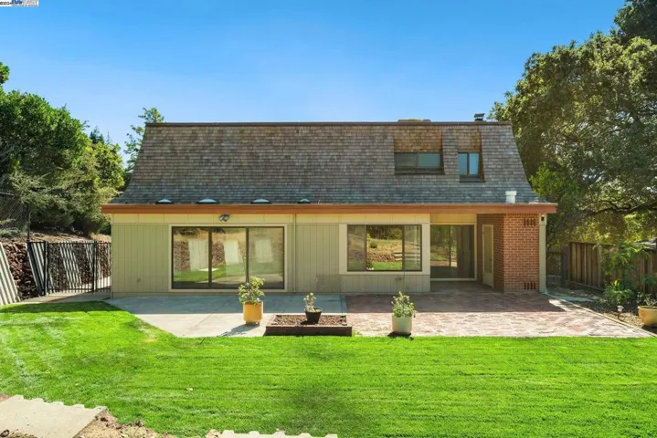 2630 Randall Way, Hayward, California 94541