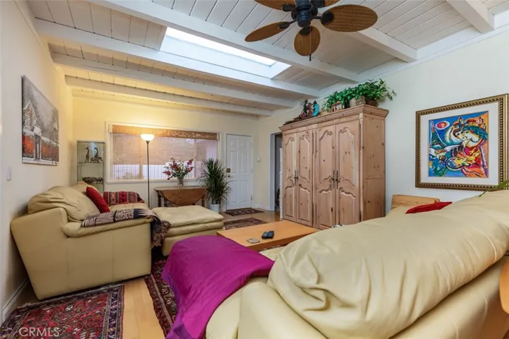 5353 Van Nuys Place, San Diego, California 92109