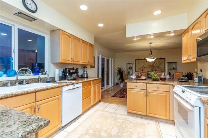 5353 Van Nuys Place, San Diego, California 92109
