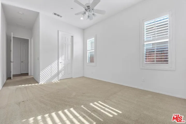 10001 Vale Royale Drive, Bakersfield, California 93306