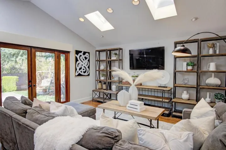 187 Lu Ray Drive, Los Gatos, California 95032