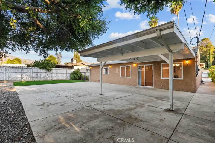 8663 Forsythe Street, Sunland, California 91040
