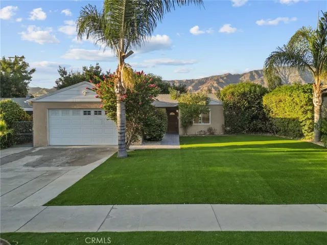 8663 Forsythe Street, Sunland, California 91040