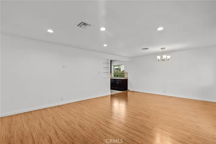 8663 Forsythe Street, Sunland, California 91040
