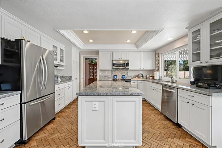 Updated Kitchen Granite Counters, Roll out drawers