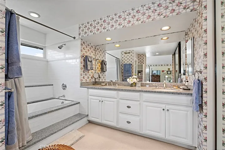 Master Bath Granite Counters- Two Closets