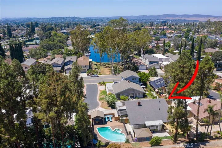 24585 Overlake Drive, Lake Forest, California 92630