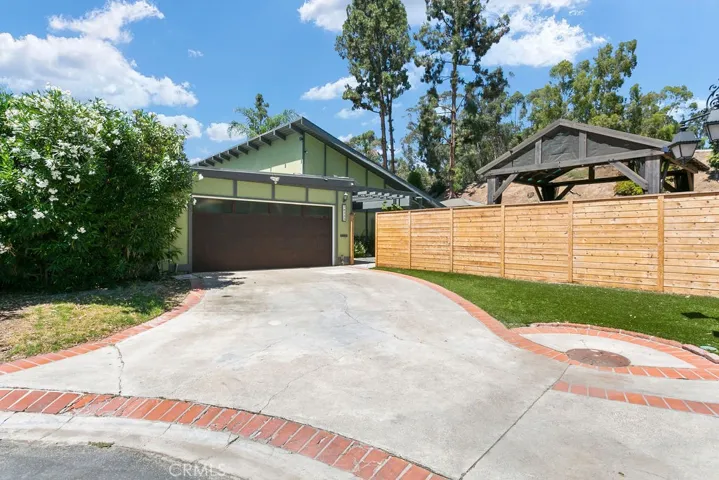 24585 Overlake Drive, Lake Forest, California 92630