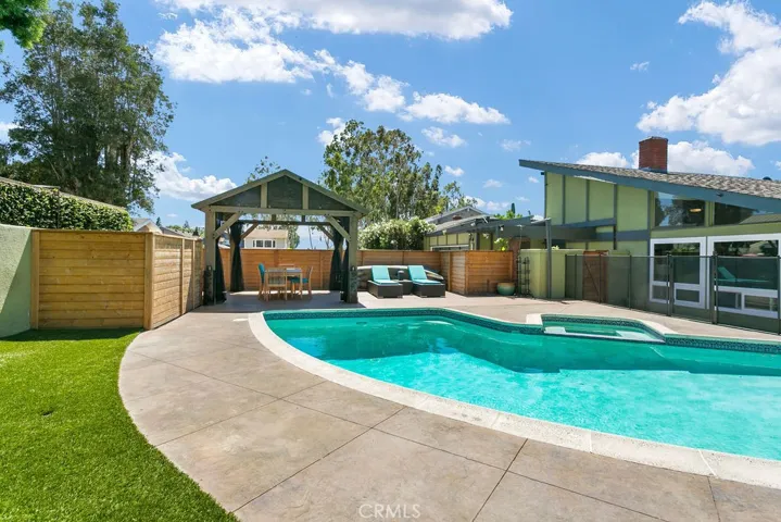 24585 Overlake Drive, Lake Forest, California 92630