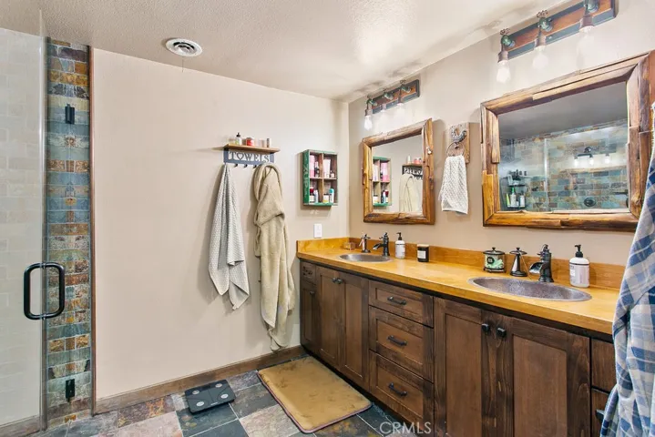 24585 Overlake Drive, Lake Forest, California 92630