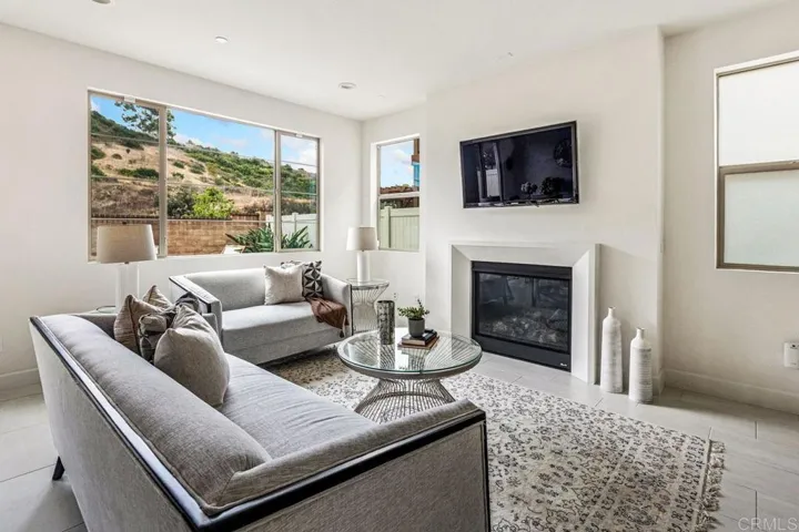 3167 Salina Rd, Carlsbad, California 92010