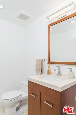 1524 Michael Lane, Pacific Palisades, California 90272