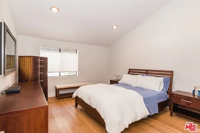 1524 Michael Lane, Pacific Palisades, California 90272