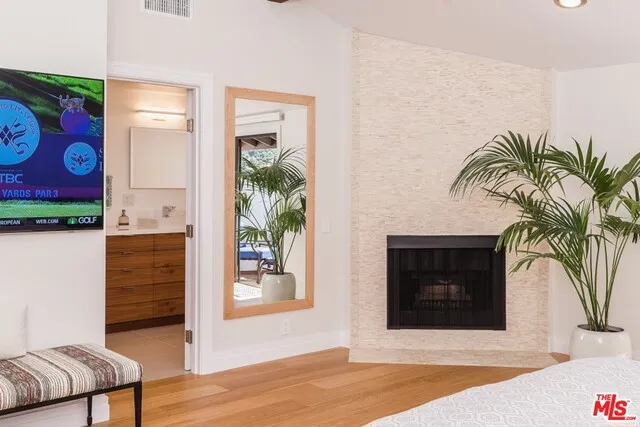 1524 Michael Lane, Pacific Palisades, California 90272