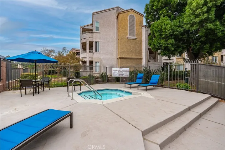 2350 Del Mar Way 301, Corona, California 92882