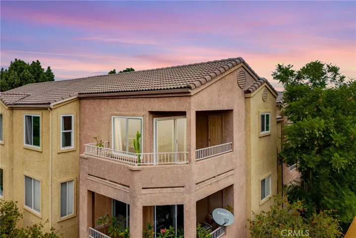 2350 Del Mar Way 301, Corona, California 92882
