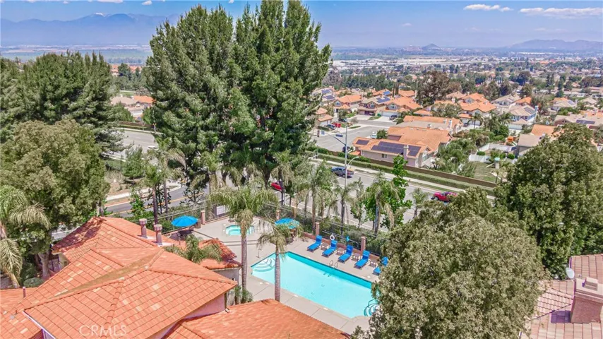 2350 Del Mar Way 301, Corona, California 92882