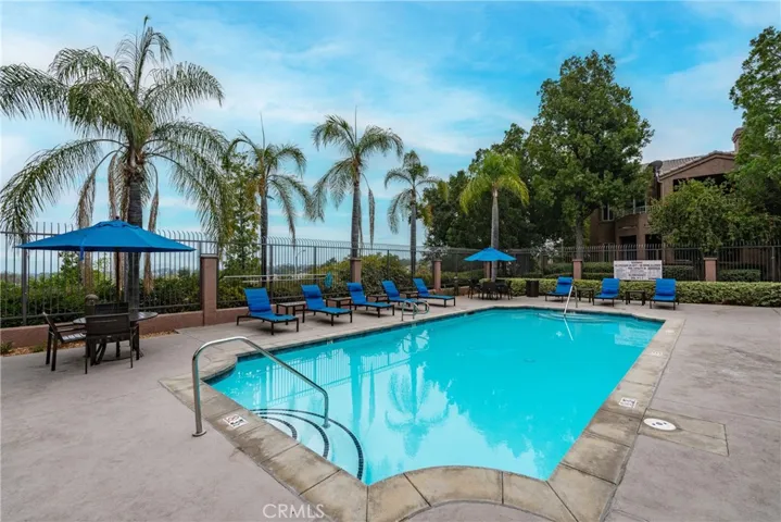2350 Del Mar Way 301, Corona, California 92882
