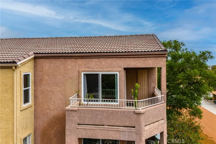 2350 Del Mar Way 301, Corona, California 92882