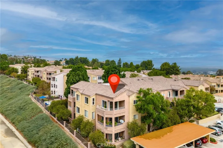 2350 Del Mar Way 301, Corona, California 92882