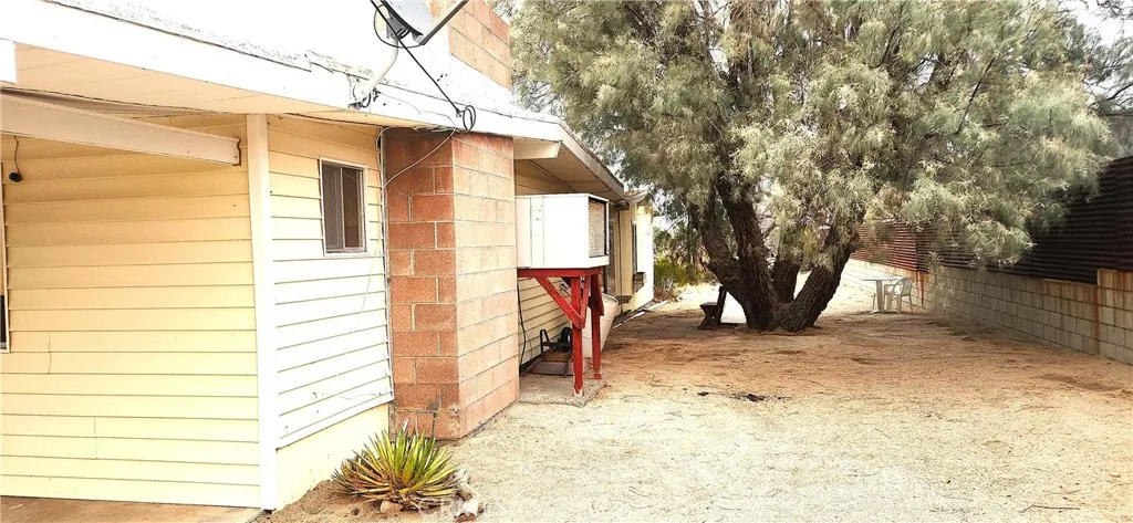 6835 Mount Shasta, Joshua Tree, California 92252