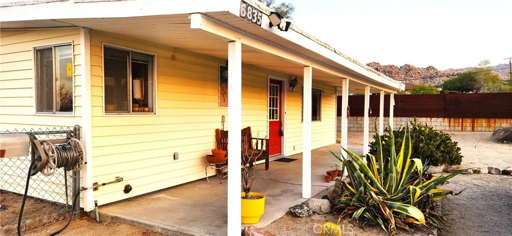 6835 Mount Shasta, Joshua Tree, California 92252