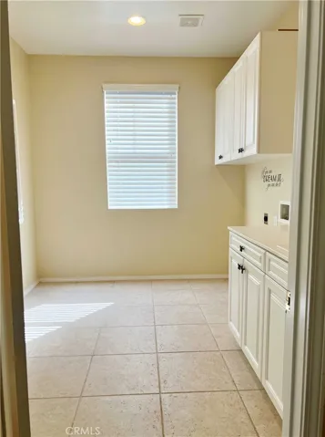 32980 Embassy Avenue, Temecula, California 92592