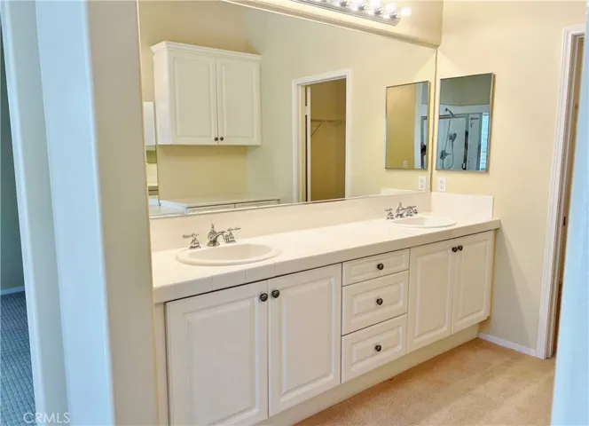32980 Embassy Avenue, Temecula, California 92592