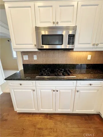 32980 Embassy Avenue, Temecula, California 92592